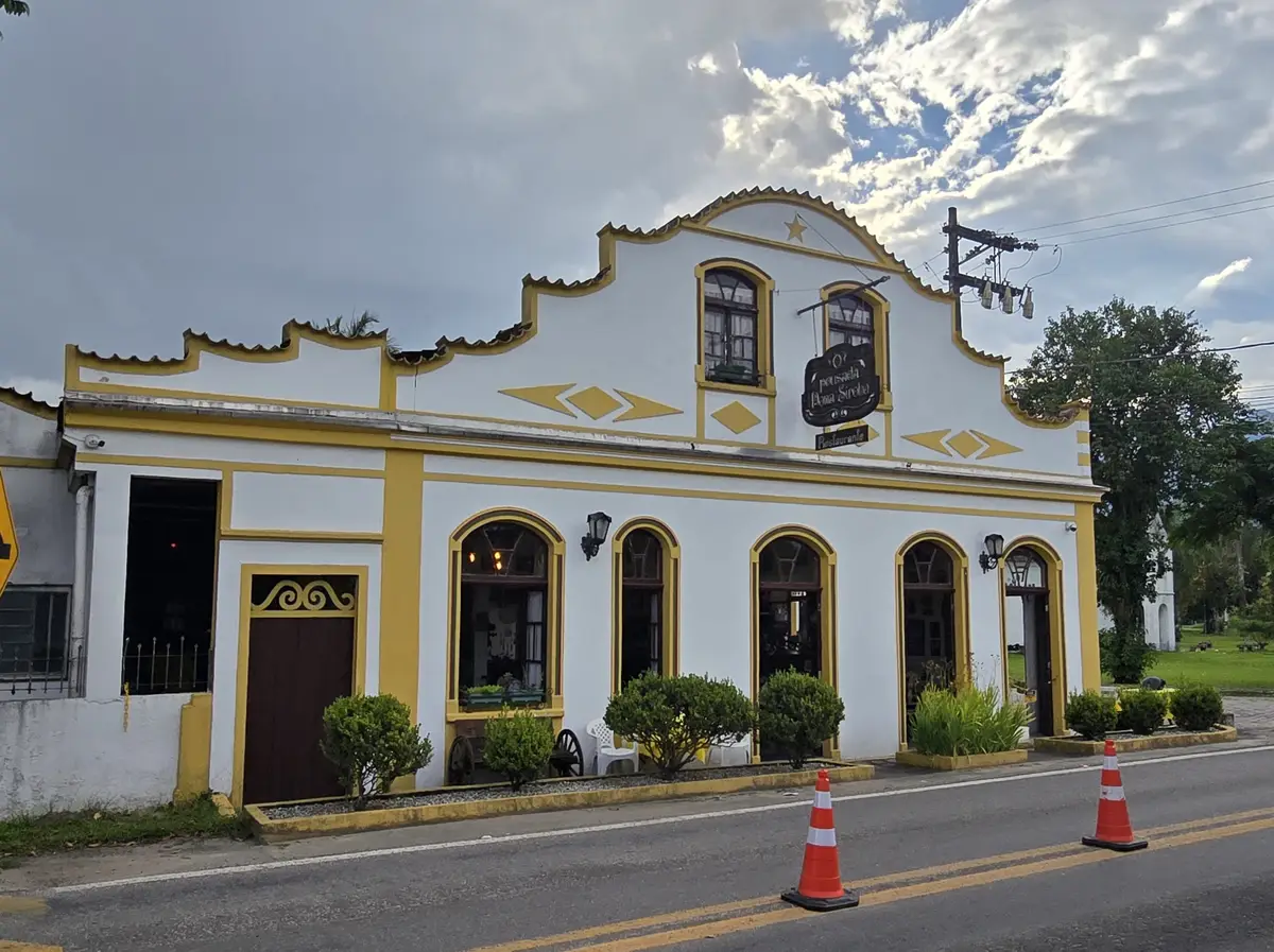 Casa Dona Siroba em Porto de Cima — arquitetura luso-brasileira