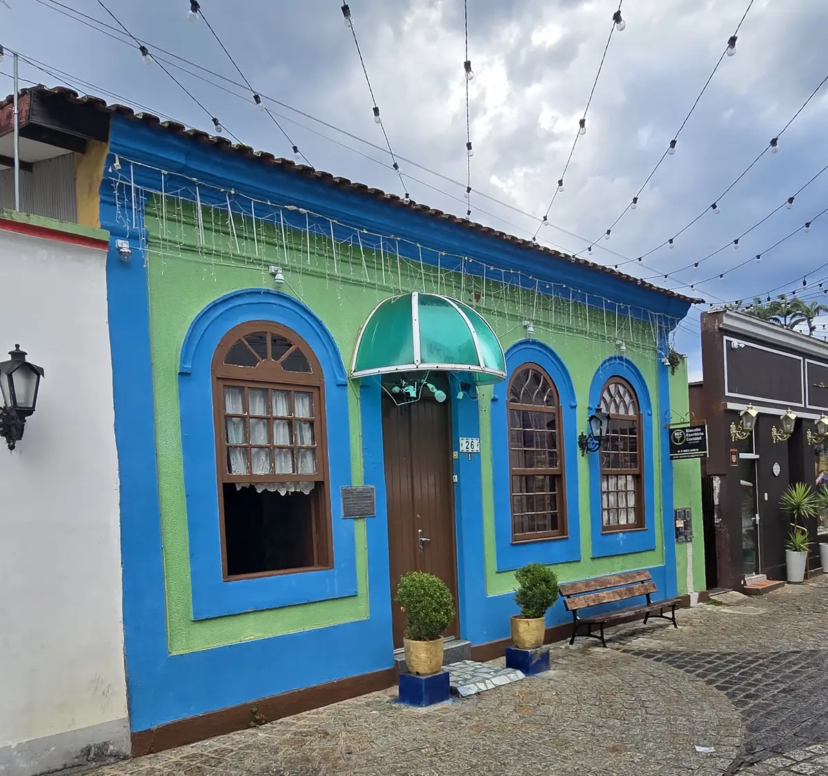 Casa de António Vieira dos Santos em Morretes PR — Pai da História Paranaense