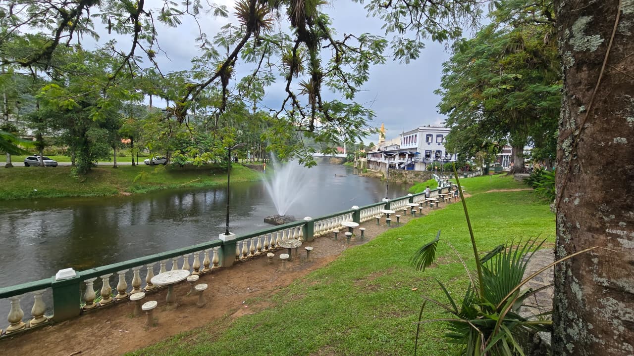 Morretes — Orla do Rio Nhundiaquara